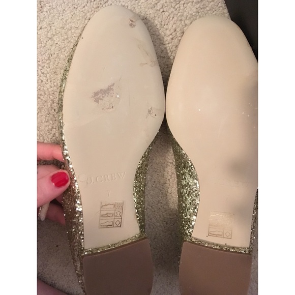 𝒢𝓁𝒾𝓉𝓉𝑒𝓇 | 𝒥.𝒞𝓇𝑒𝓌 𝑀𝒶𝓇𝓎 𝒥𝒶𝓃𝑒𝓈 - Picture 2 of 3